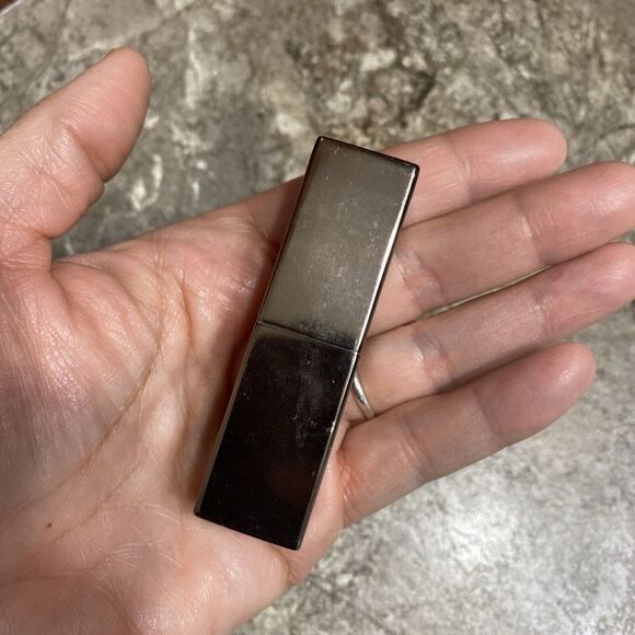 Laura Mercier Rouge Essentiel Silky Creme Lipstick Bordeaux 0.12oz NWOB - Picture 4 of 5